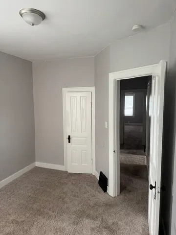 $286,000 | 118 Wilcox Avenue, Elgin, IL 60123