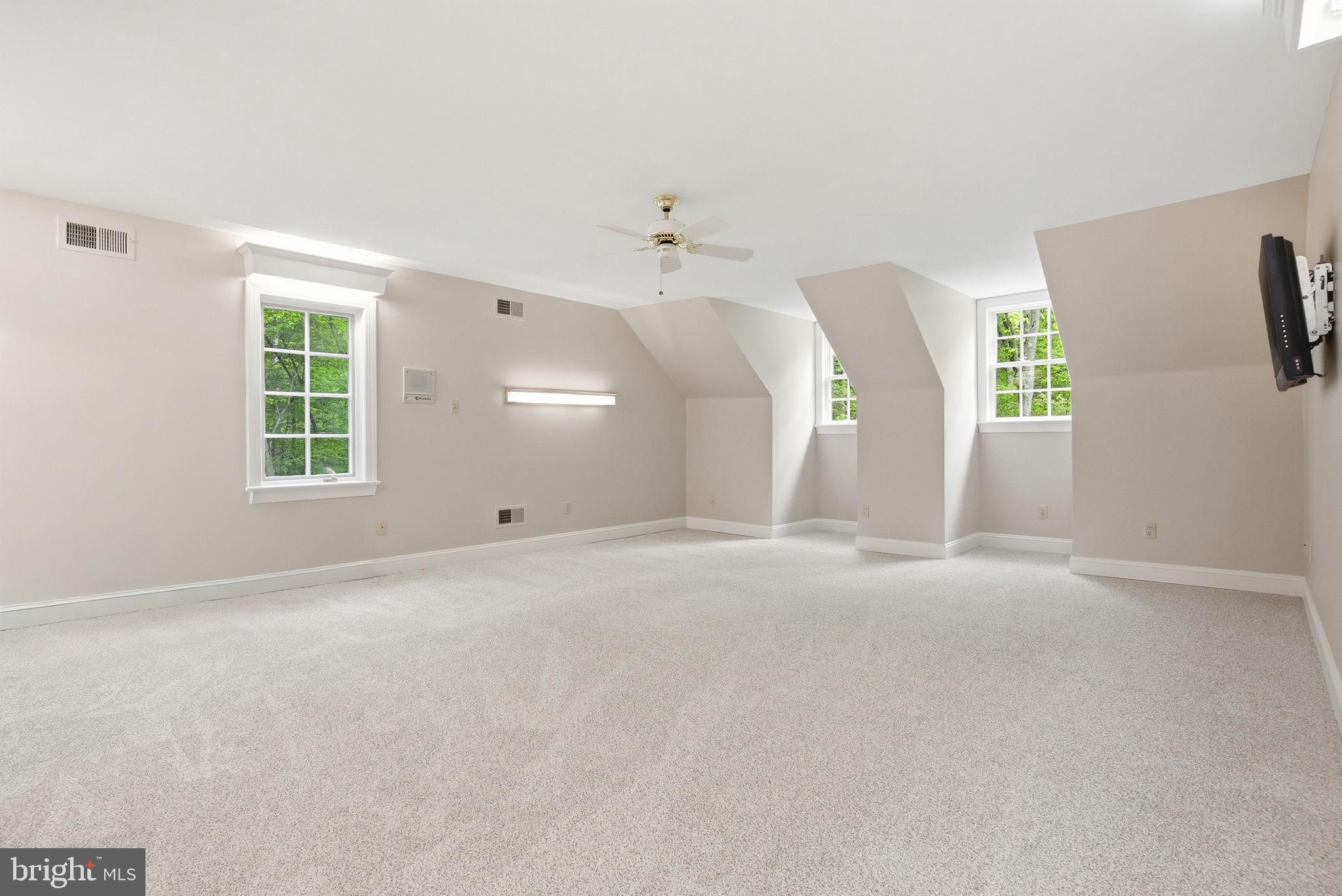 117 Center Mill Road Chadds Ford, PA 19317 - Photo 47 of 91 2nd Floor Bedroom with Full Bath