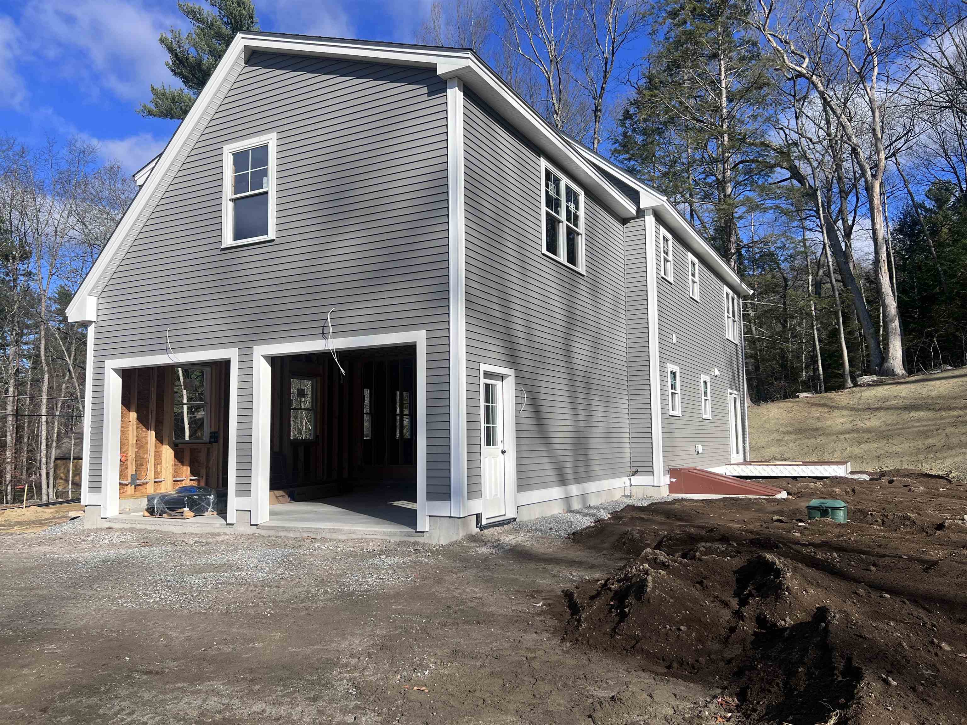 105 Seaverns Bridge Road Merrimack, NH 03054 - Photo 44 of 46