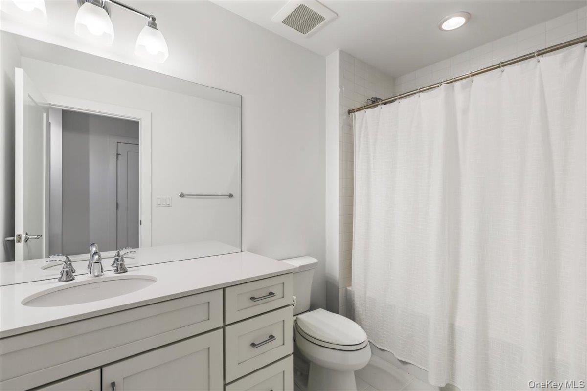 3 Jasmine Lane Rye Brook, NY 10573 - Photo 20 of 31 Lower level bath
