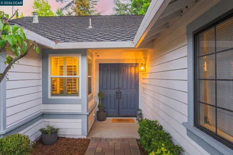 $1,525,000 | 211 Monte Carlo Way, Danville, CA 94506
