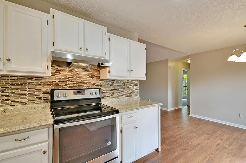 328 Indigo Road Goose Creek, SC 29445 - Photo 10 of 26 DSC_0059_DSC_0064-copy
