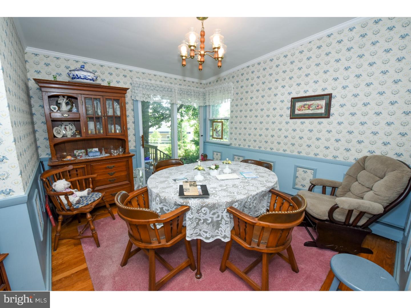 102 Durham Road Newtown, PA 18940 - Photo 6 of 25 Dining Room