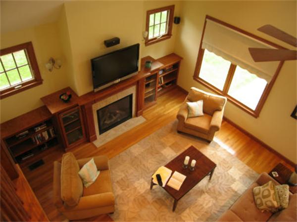 18 Lawndale Road Stoneham, MA 02180 - Photo 9 of 30 Gallery Image 9