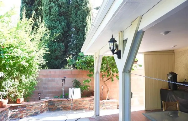 $5,295 | 10638 Balcom Avenue, Granada Hills, CA 91344