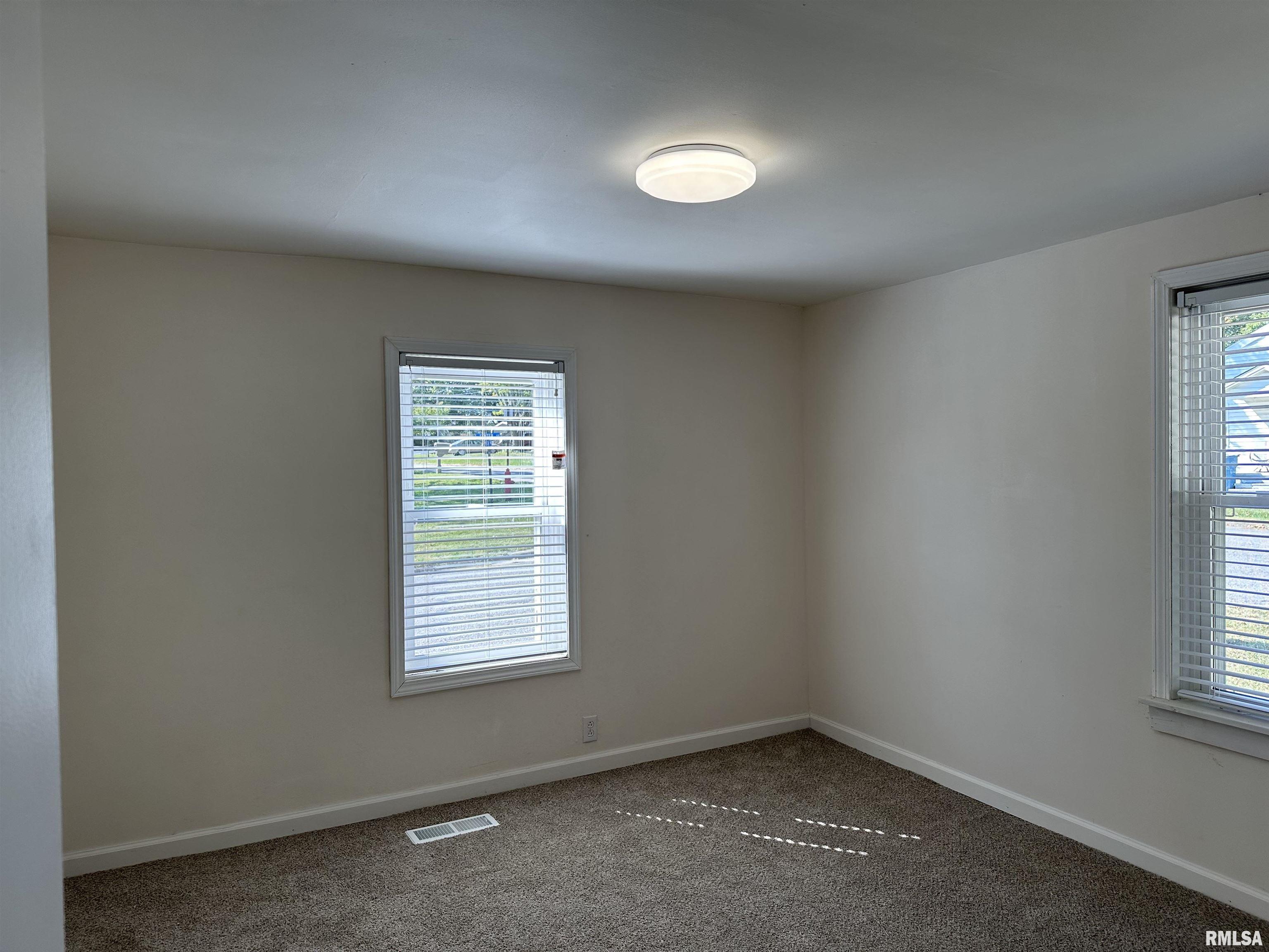 104 Pecan Street Anna, IL 62906 - Photo 15 of 33 Gallery Image 15