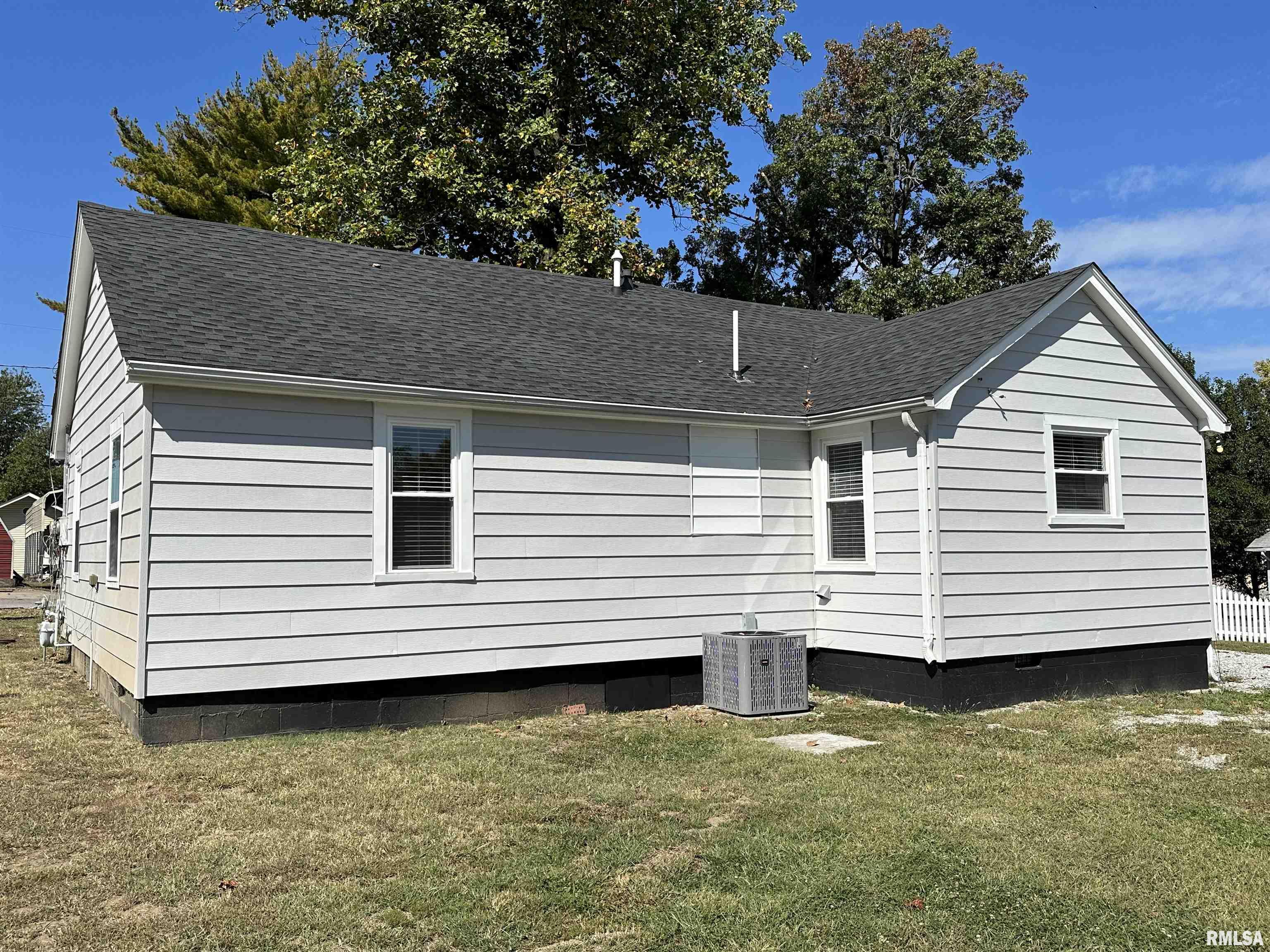 104 Pecan Street Anna, IL 62906 - Photo 27 of 33 Gallery Image 27