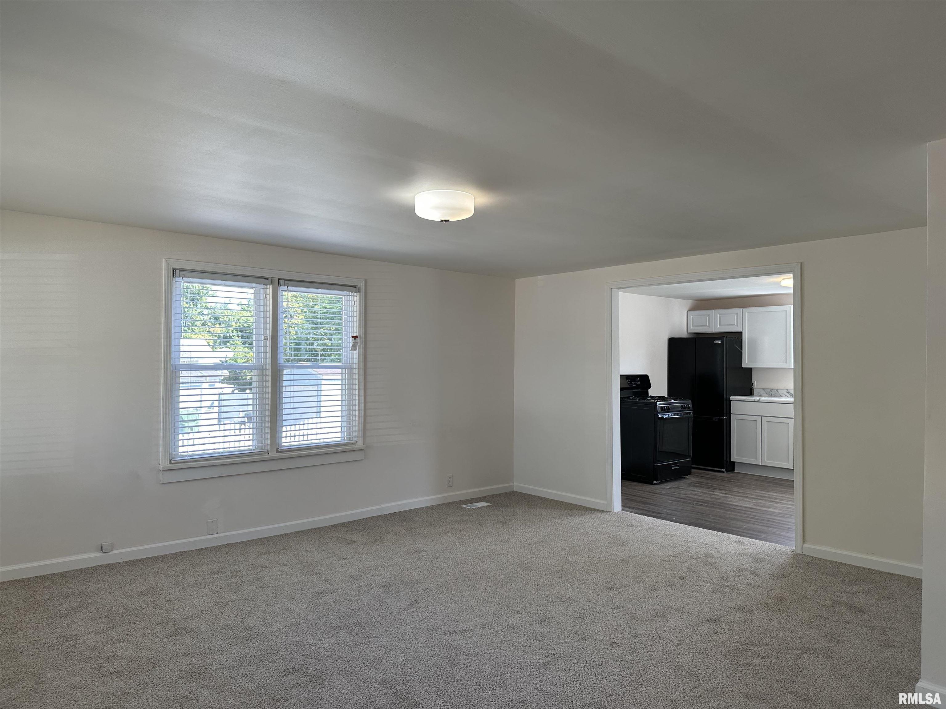 104 Pecan Street Anna, IL 62906 - Photo 4 of 33 Gallery Image 4