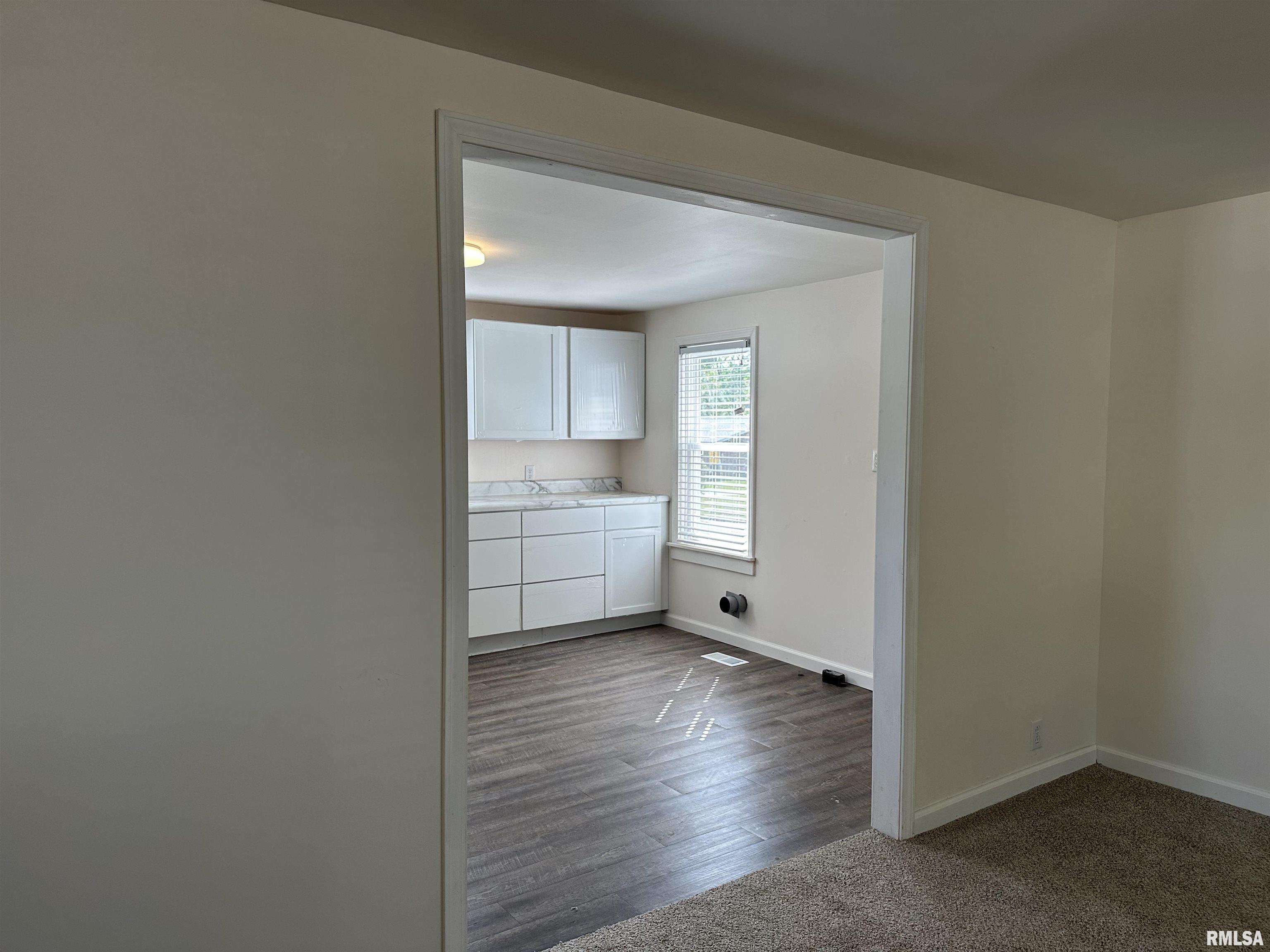 104 Pecan Street Anna, IL 62906 - Photo 8 of 33 Gallery Image 8
