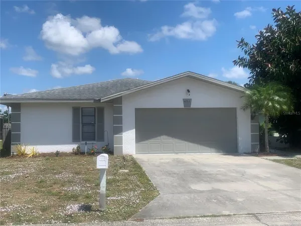$2,800 | 4753 Ringwood Meadow, Sarasota, FL 34235