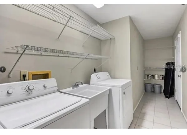 $3,000 | 4753 Ringwood Meadow, Sarasota, FL 34235