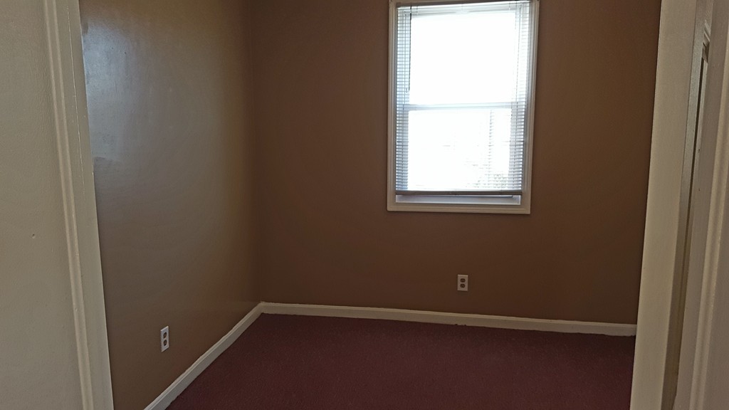 30 Lapham Street Fall River, MA 02721 - Photo 8 of 18