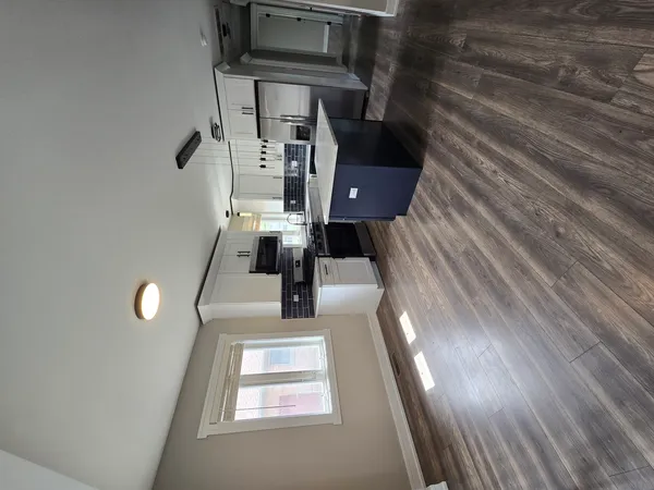 $3,500 | 6024 Birmingham Street, Chicago Ridge, IL 60415