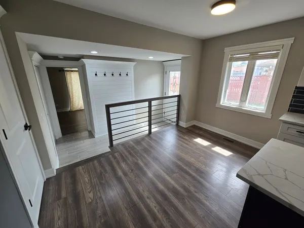 $3,500 | 6024 Birmingham Street, Chicago Ridge, IL 60415