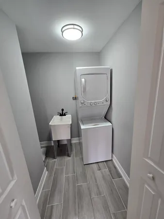 $3,500 | 6024 Birmingham Street, Chicago Ridge, IL 60415