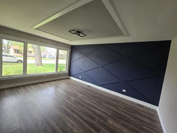 $3,500 | 6024 Birmingham Street, Chicago Ridge, IL 60415