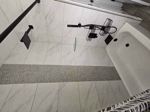 $3,500 | 6024 Birmingham Street, Chicago Ridge, IL 60415