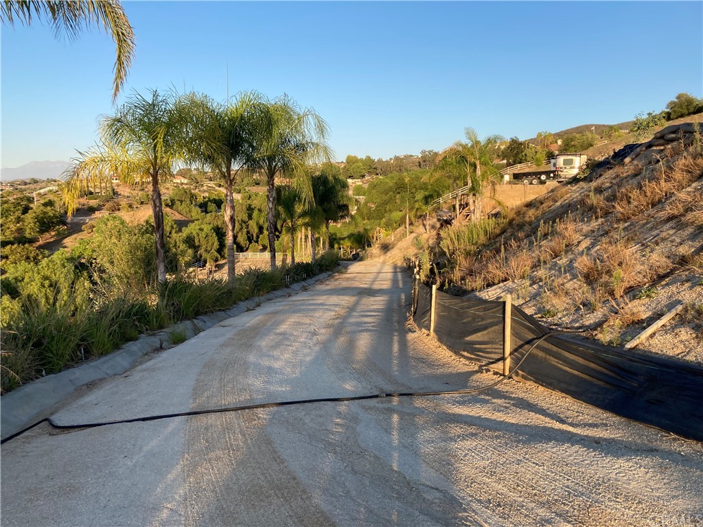 41095 Chaparral Drive Temecula, CA 92592 - Photo 24 of 41 a view of a balcony with an outdoor space and seating area