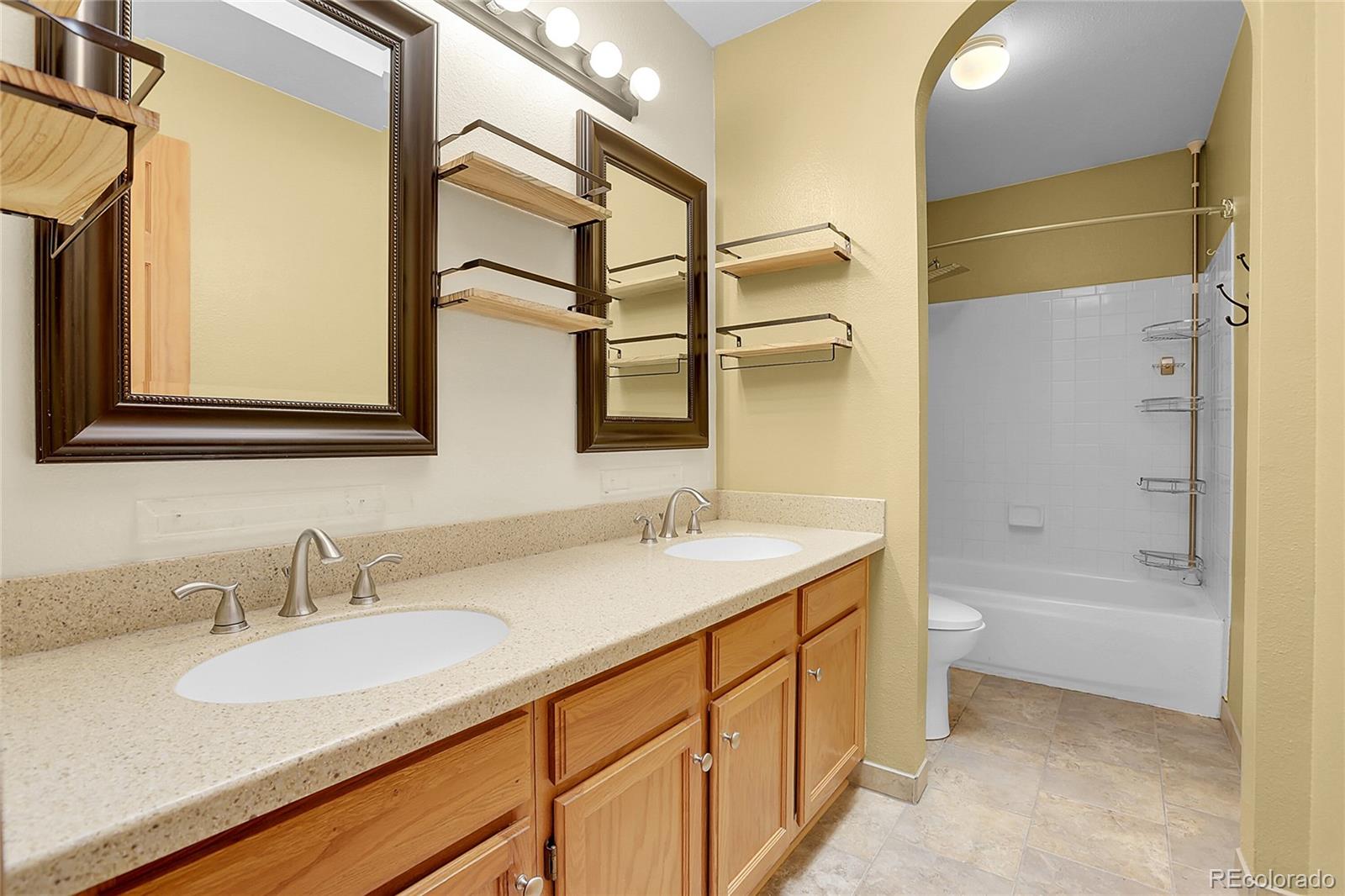 8376 Cobblestone Street Highlands Ranch, CO 80126 - Photo 13 of 31 Gallery Image 13
