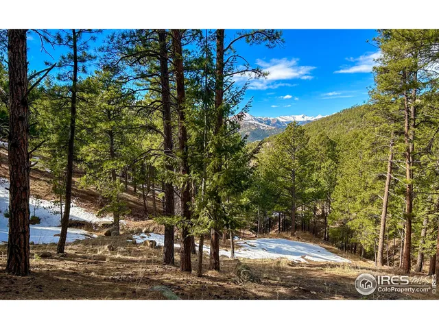 a view of a outdoor space