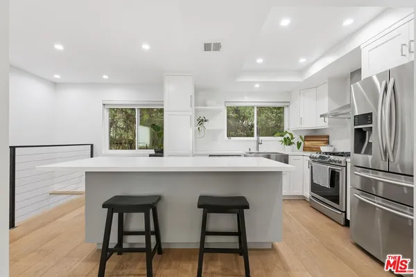 $1,425,000 | 910 19th Street, Unit 101, Santa Monica, CA 90403
