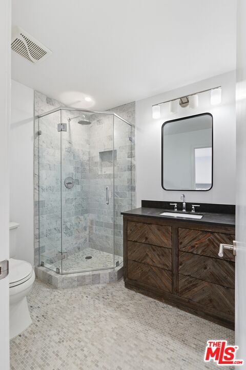910 19th Street, Unit 101 Santa Monica, CA 90403 - Photo 24 of 46