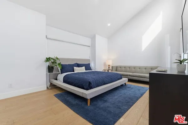 $1,425,000 | 910 19th Street, Unit 101, Santa Monica, CA 90403
