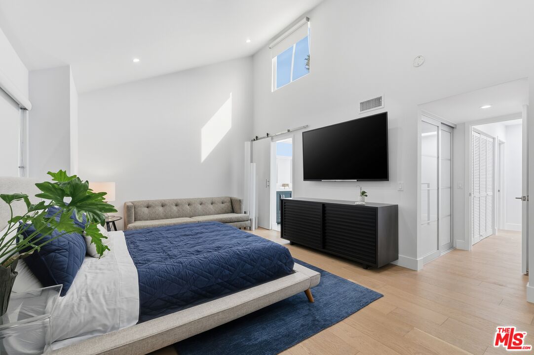 910 19th Street, Unit 101 Santa Monica, CA 90403 - Photo 28 of 46