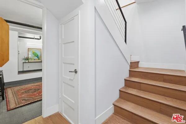 $1,425,000 | 910 19th Street, Unit 101, Santa Monica, CA 90403