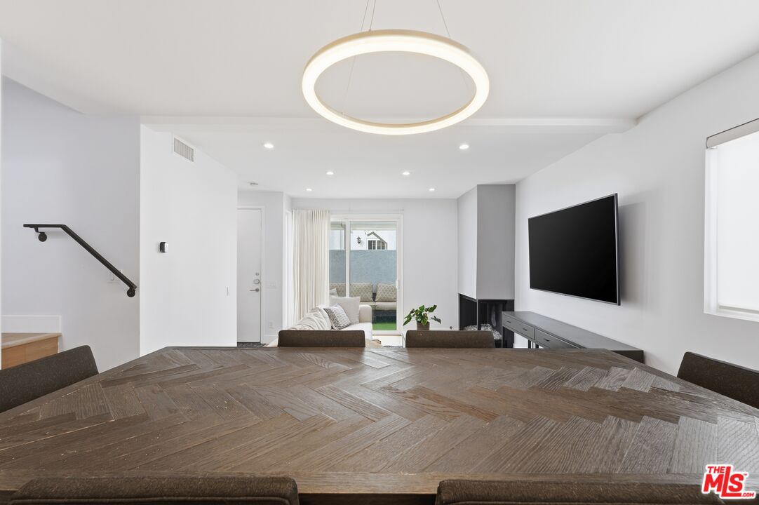 910 19th Street, Unit 101 Santa Monica, CA 90403 - Photo 10 of 46