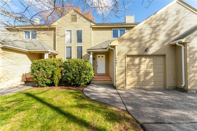 $395,000 | 104 Palmer Drive, North Providence, RI 02904