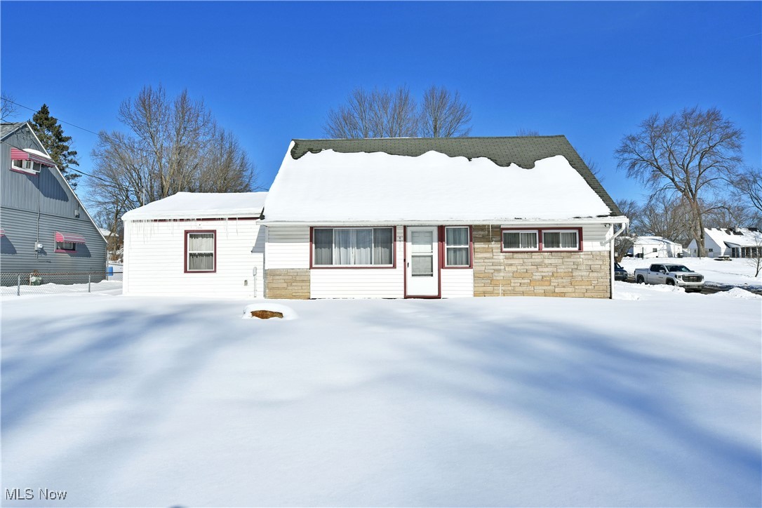 4202 Burkey Road Youngstown, OH 44515 - Photo 1 of 47 Gallery Image 1