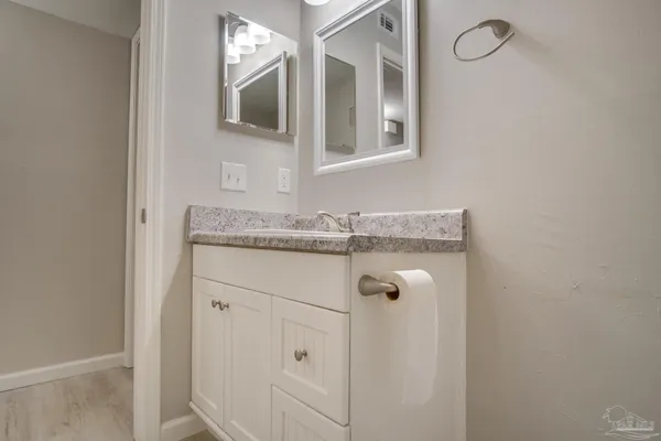 $168,000 | 7171 North 9th Avenue, Unit C3, Pensacola, FL 32504