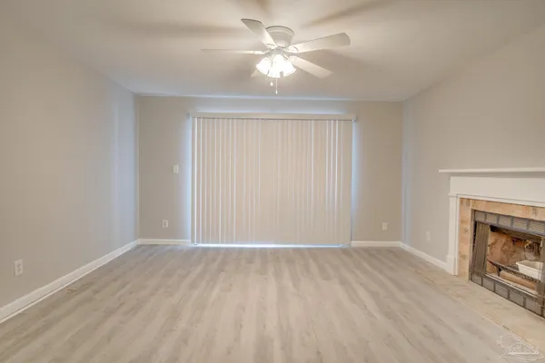 $168,000 | 7171 North 9th Avenue, Unit C3, Pensacola, FL 32504