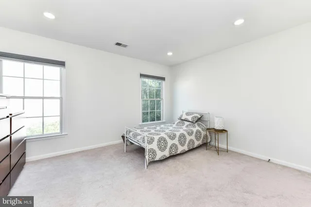 $4,600 | 46342 Summerhill Place, Sterling, VA 20165