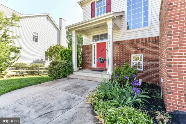 $4,600 | 46342 Summerhill Place, Sterling, VA 20165