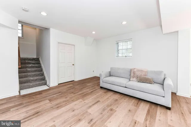 $4,600 | 46342 Summerhill Place, Sterling, VA 20165