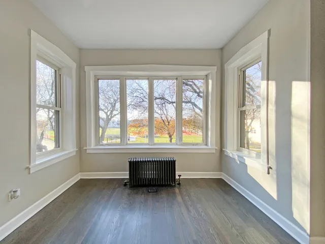 $650,000 | 3701 North Lowell Avenue, Chicago, IL 60641