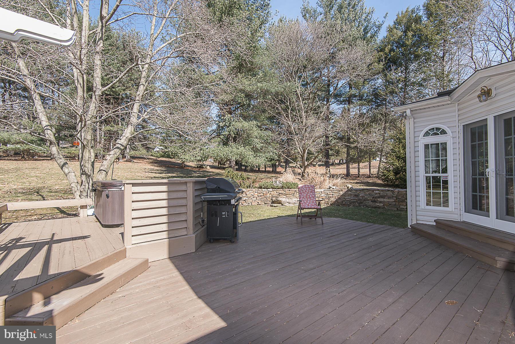 10826 Braeburn Road Columbia, MD 21044 - Photo 14 of 30 Exterior patio
