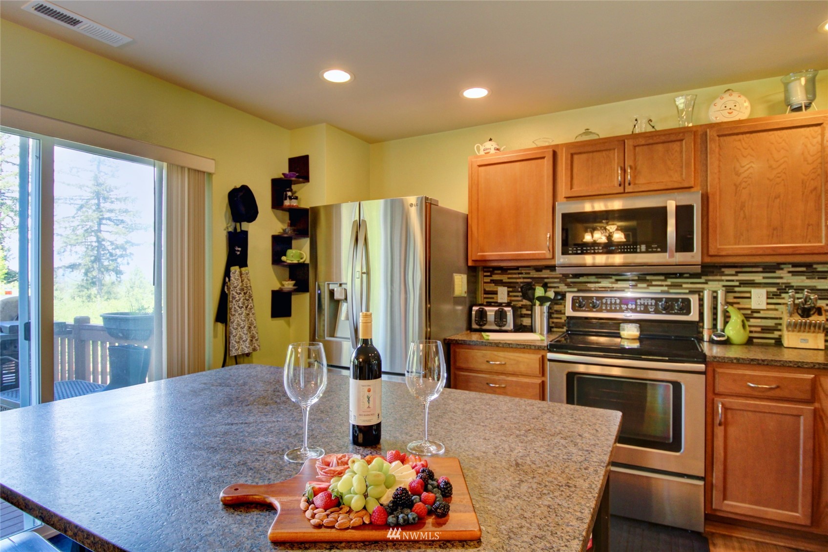 5571 Timber Ridge Drive Mount Vernon, WA 98273 - Photo 2 of 37 Gallery Image 2