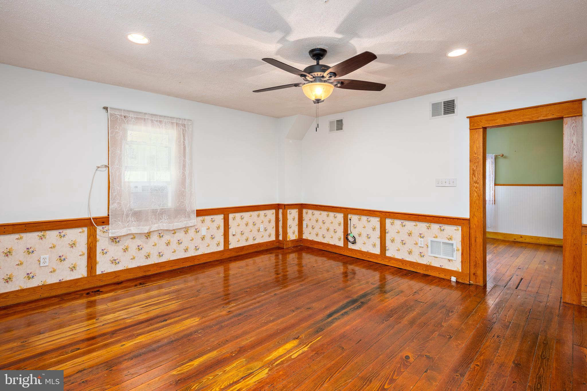 3730 Berkley Road Darlington, MD 21034 - Photo 5 of 48 Gallery Image 5