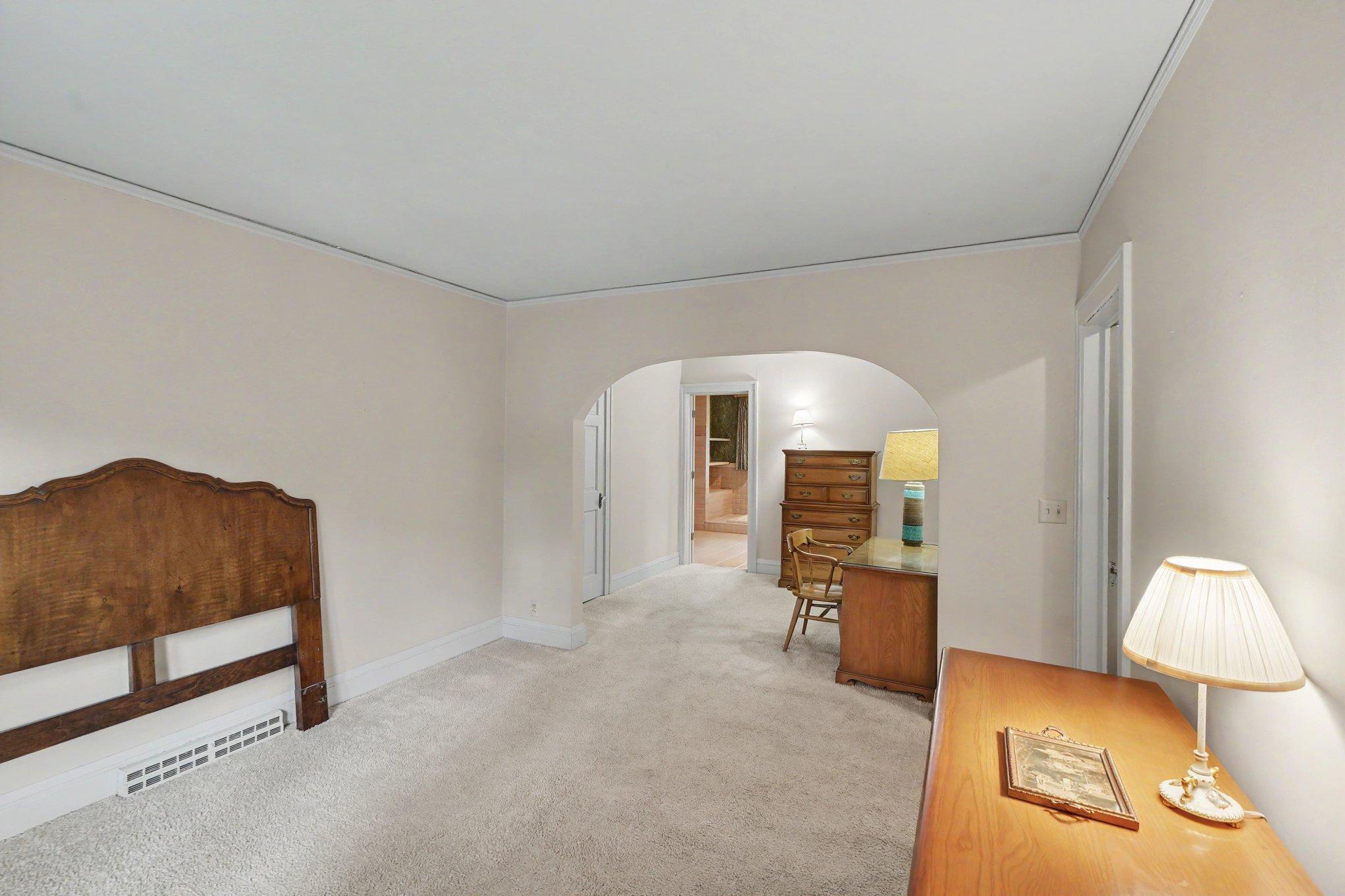7017 Valley View Road Edina, MN 55439 - Photo 10 of 31
