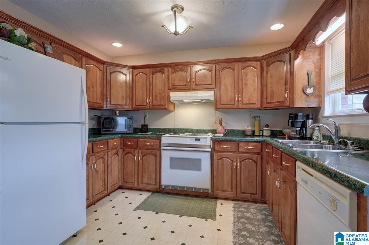 1309 Morningside Drive Southwest Cullman, AL 35055 - Photo 9 of 23