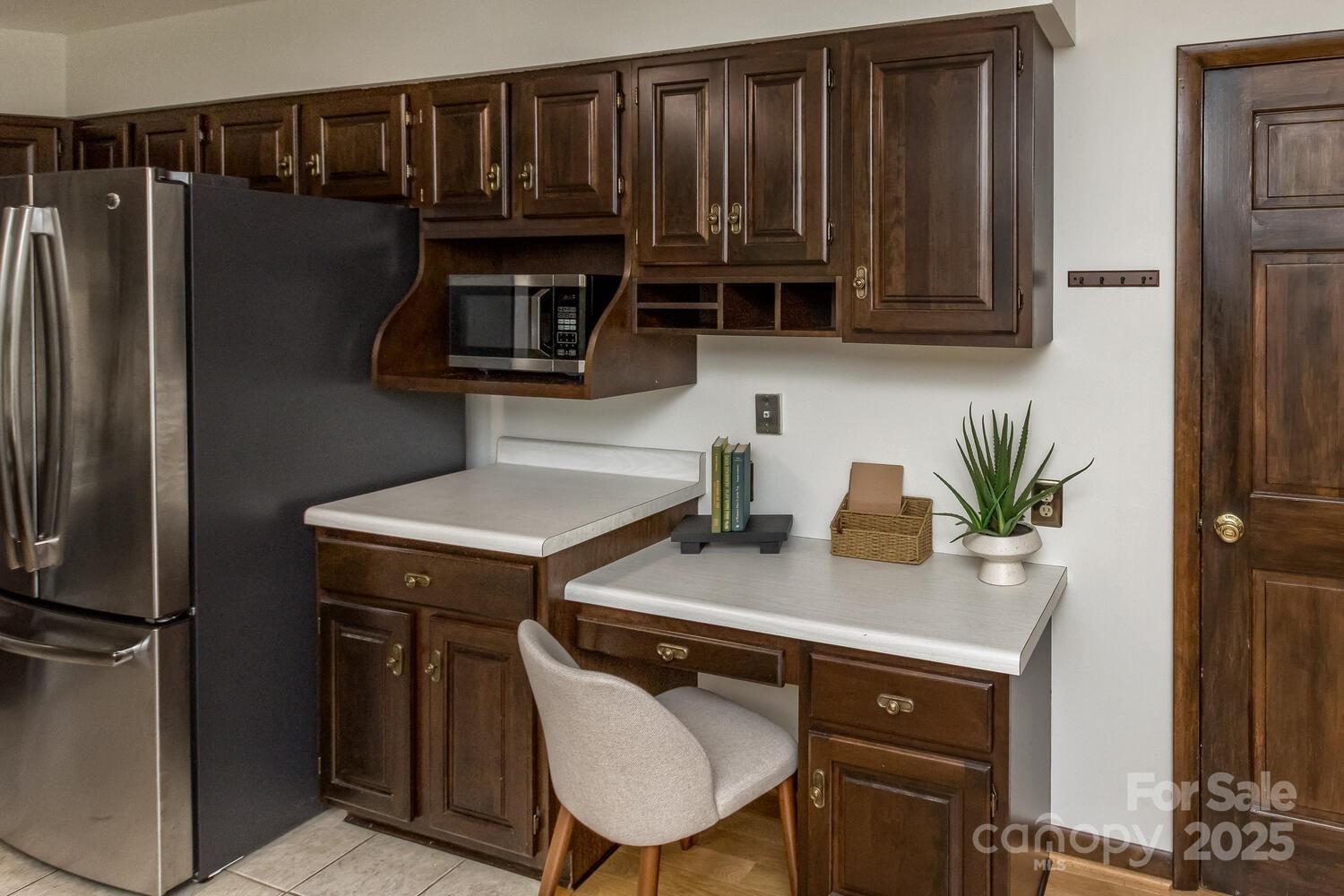 27 Glen Crest Drive Arden, NC 28704 - Photo 14 of 48