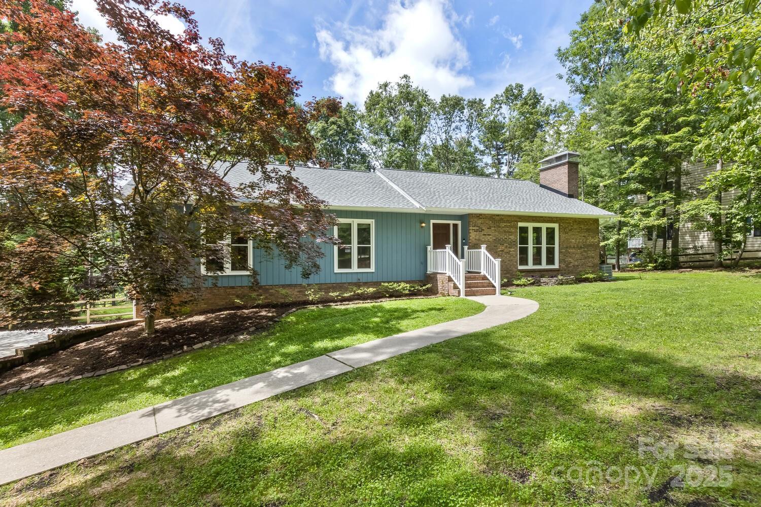 27 Glen Crest Drive Arden, NC 28704 - Photo 2 of 48