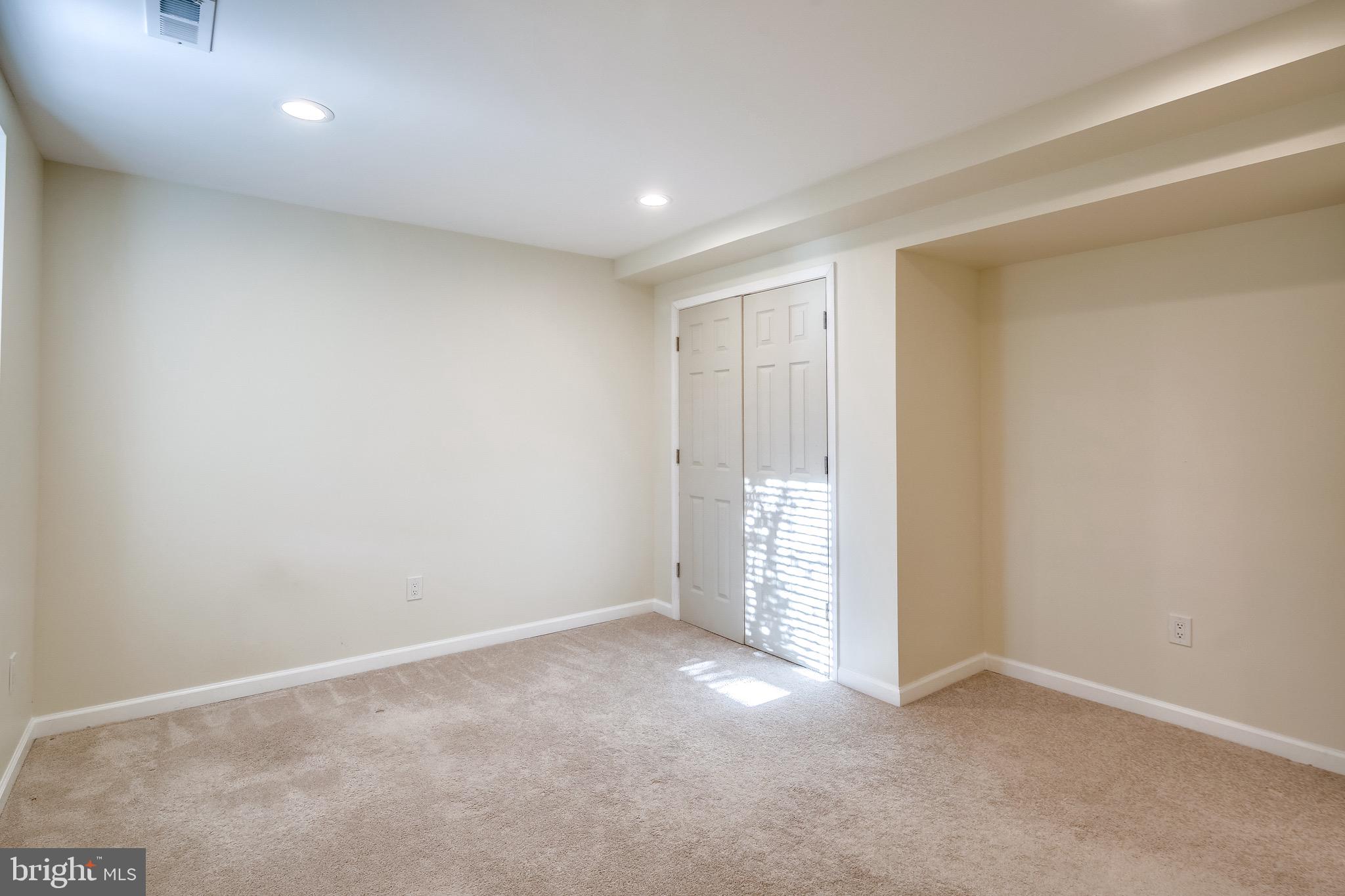 1304 Longbow Road Mount Airy, MD 21771 - Photo 13 of 24