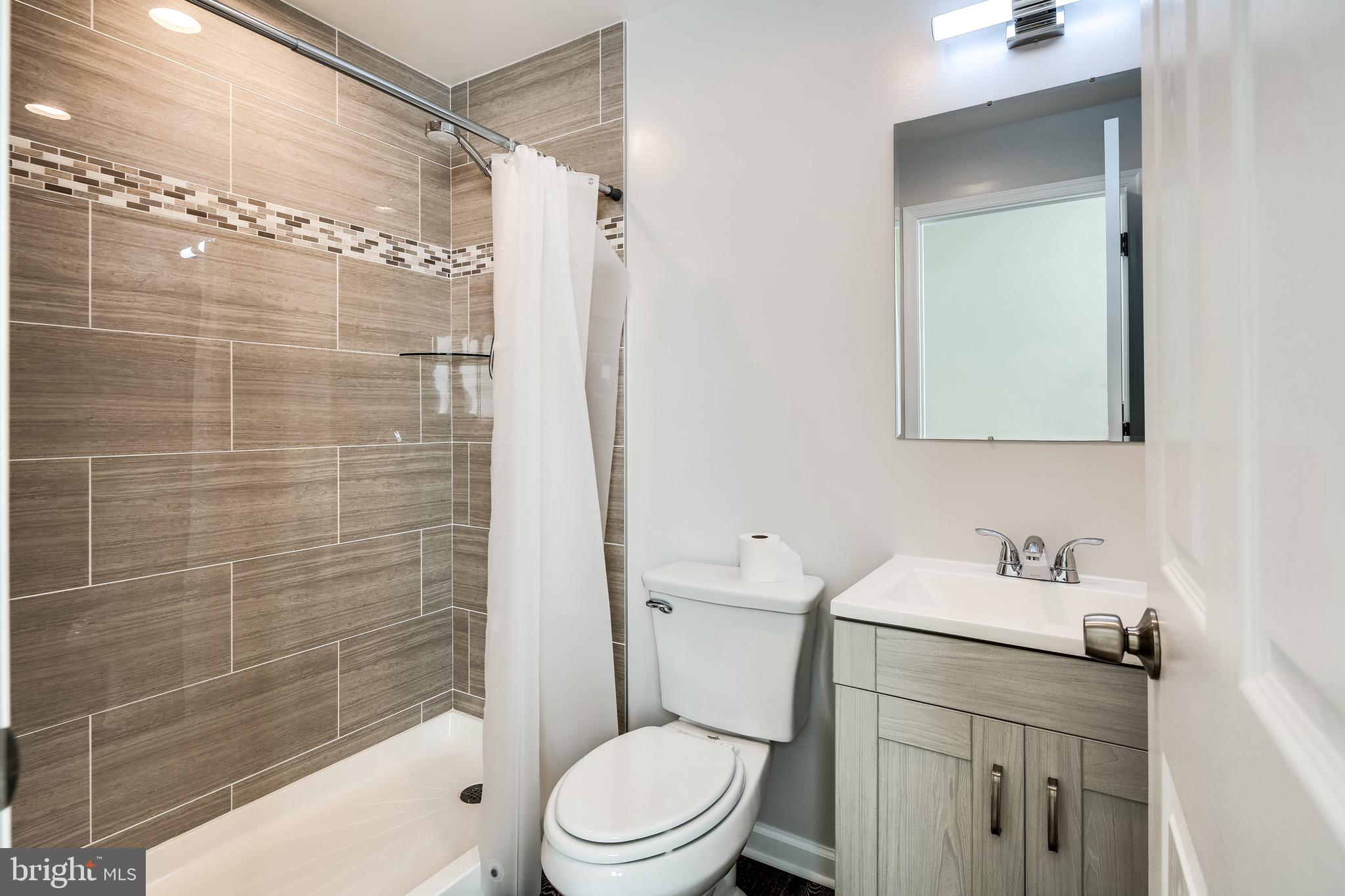 1304 Longbow Road Mount Airy, MD 21771 - Photo 15 of 24