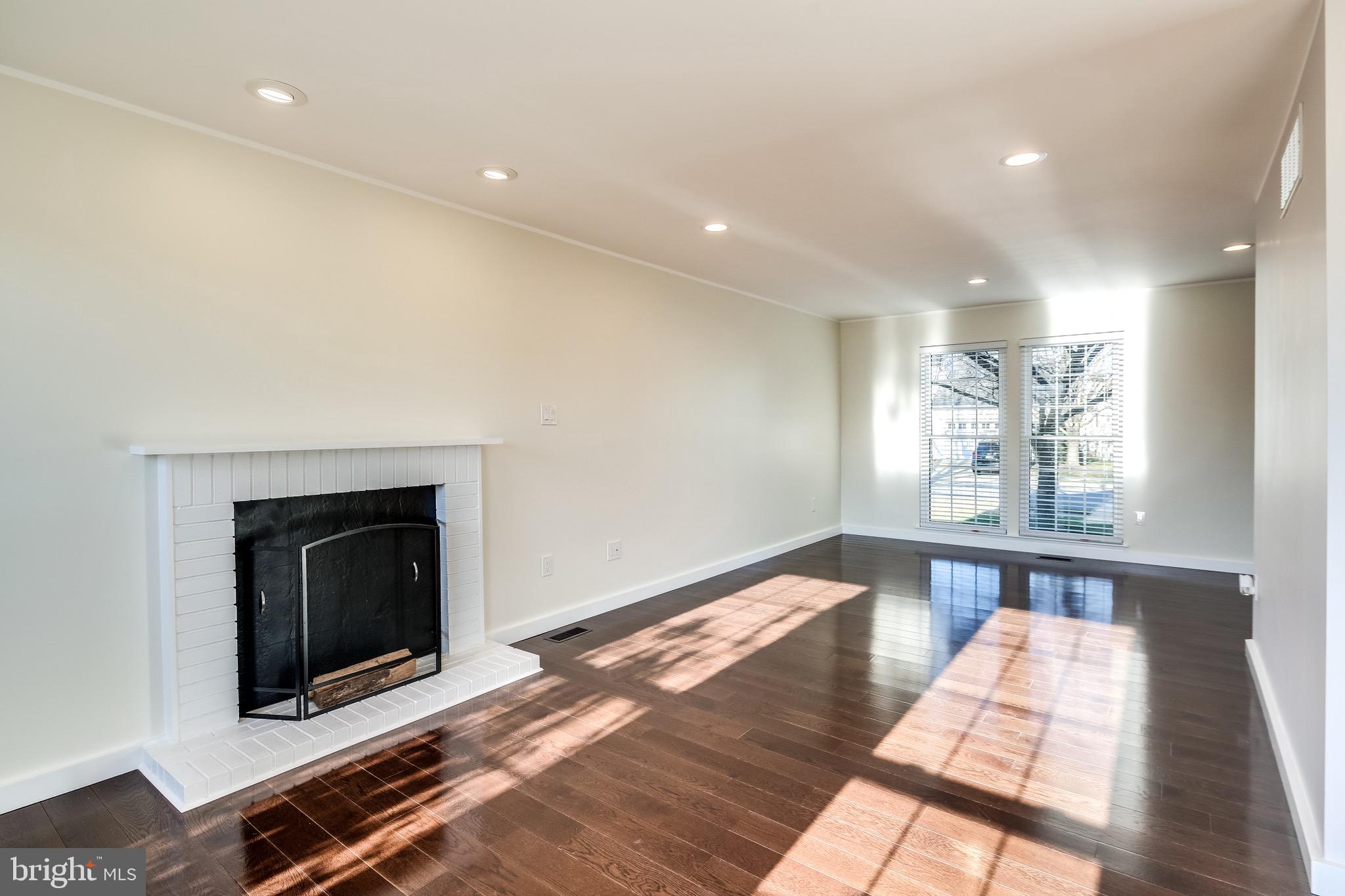 1304 Longbow Road Mount Airy, MD 21771 - Photo 6 of 24