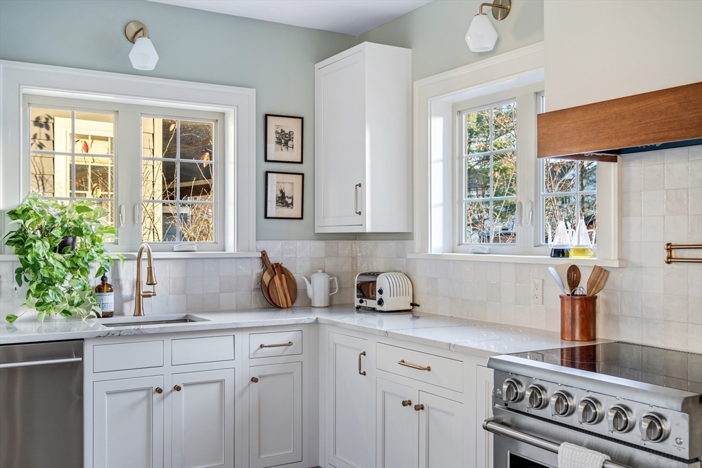 67 Park Street, Unit B Northampton, MA 01062 - Photo 18 of 30