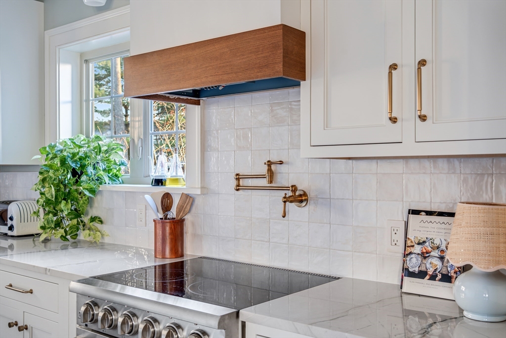 67 Park Street, Unit B Northampton, MA 01062 - Photo 19 of 30